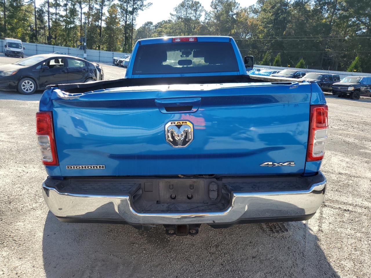 2022 RAM 3500 - Image 6