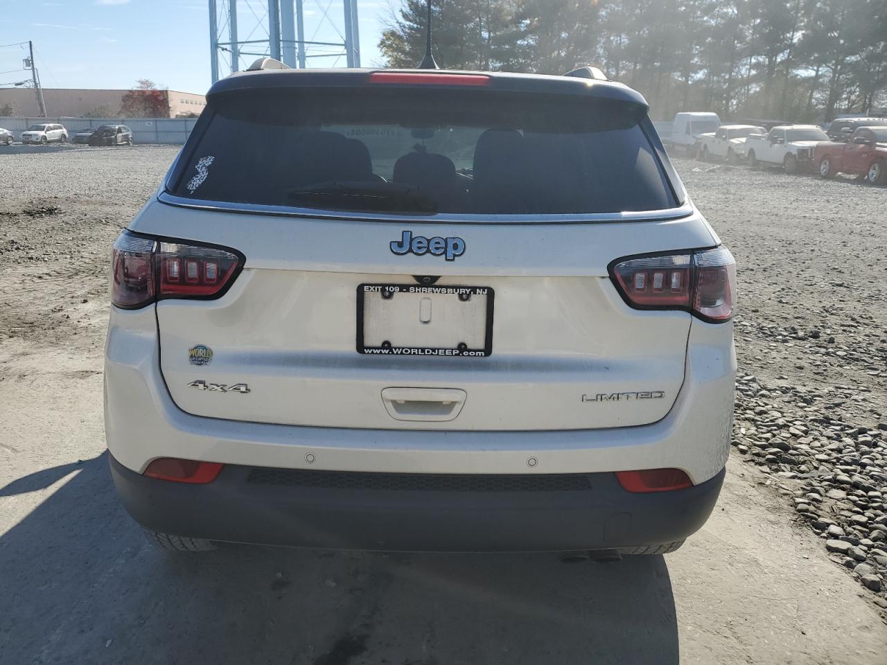 2018 Jeep Compass Limited VIN: 3C4NJDCB6JT128612 Lot: 76198504