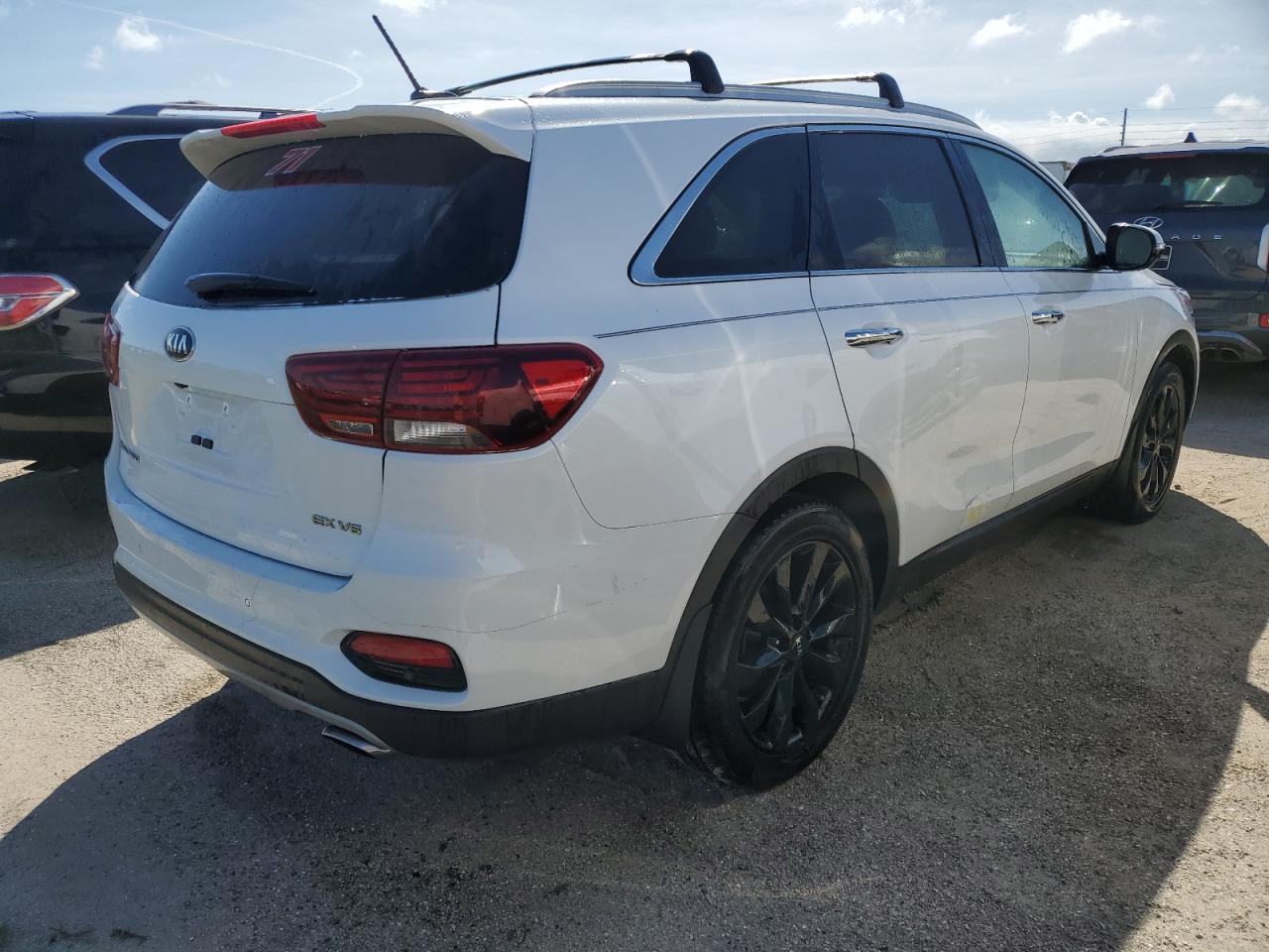 2020 Kia Sorento - Image 3