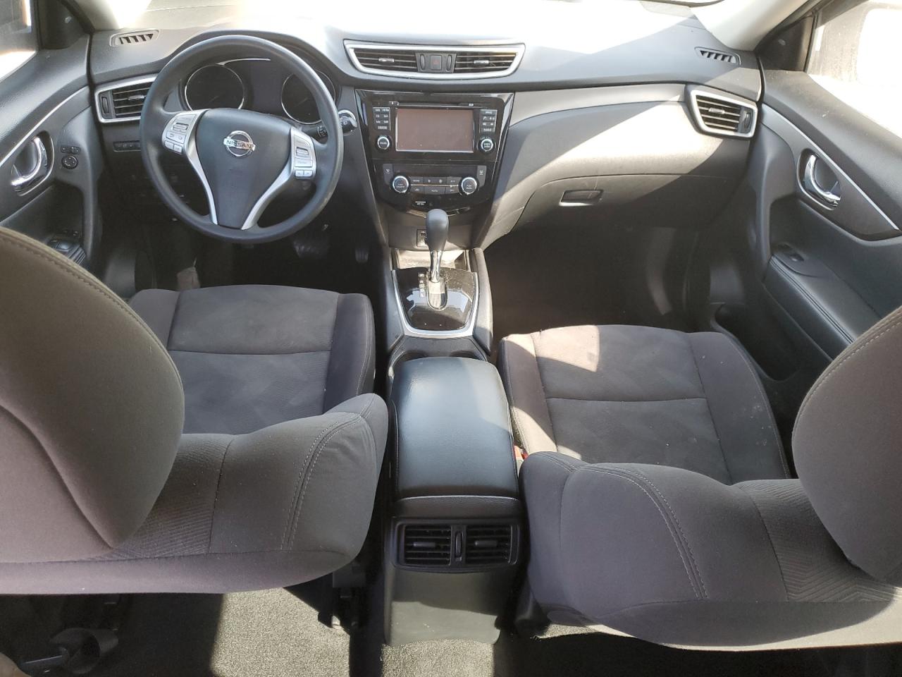 2016 Nissan Rogue - Image 8