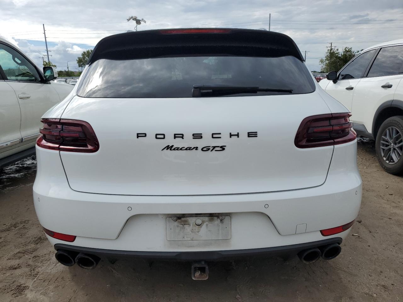 2017 Porsche Macan Gts VIN: WP1AG2A54HLB51177 Lot: 73782174