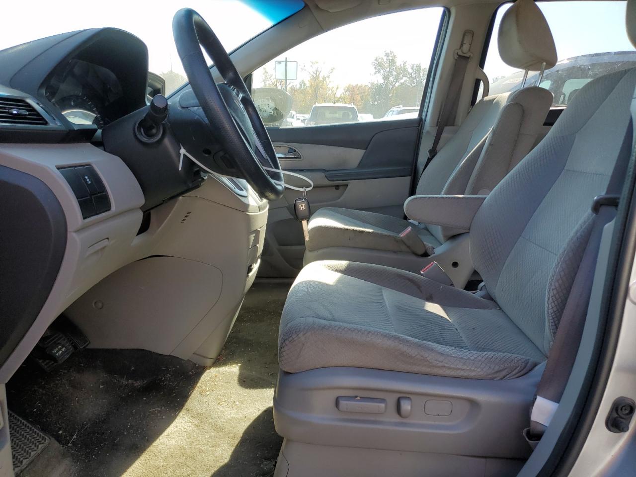 2016 Honda Odyssey - Image 7