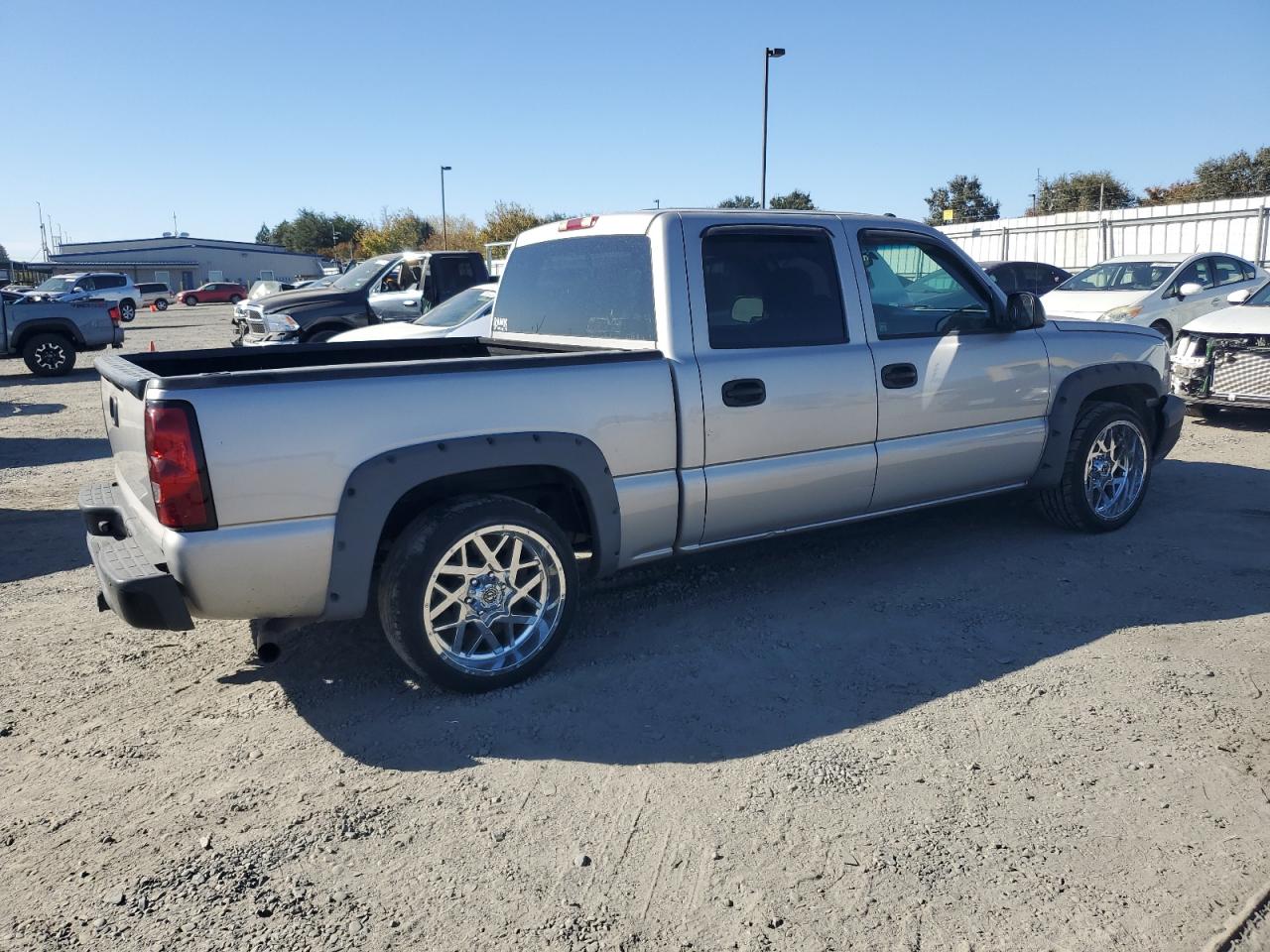 2004 Chevrolet Silverado - Image 3
