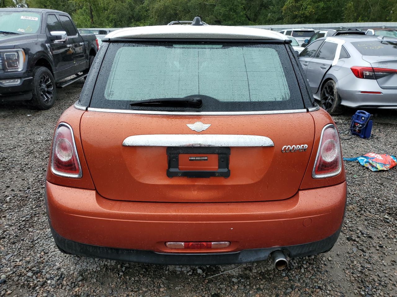 2013 Mini Cooper VIN: WMWSU3C58DT375173 Lot: 73953324