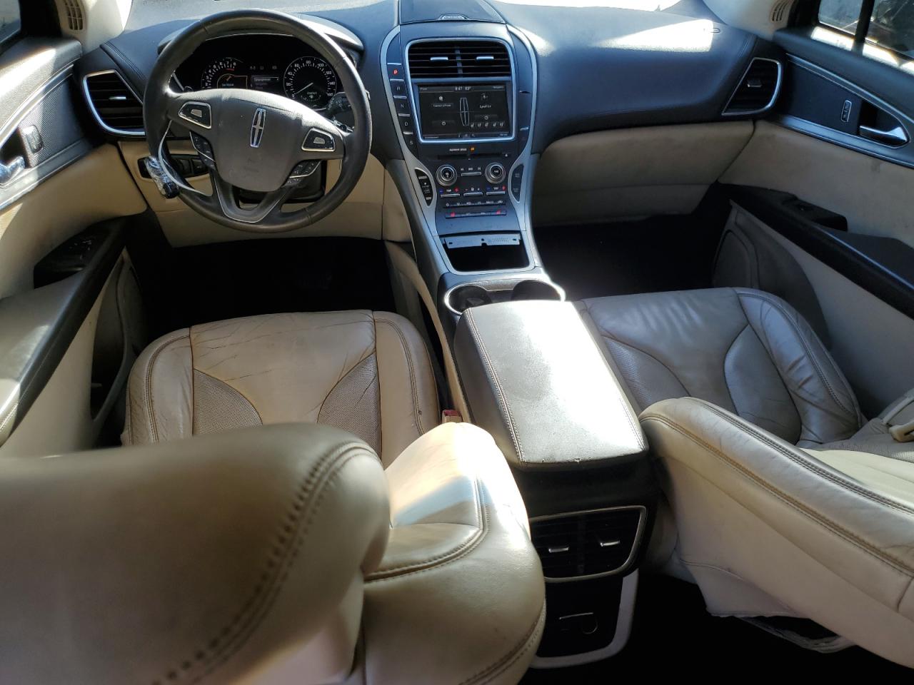 2016 Lincoln MKX - Image 8