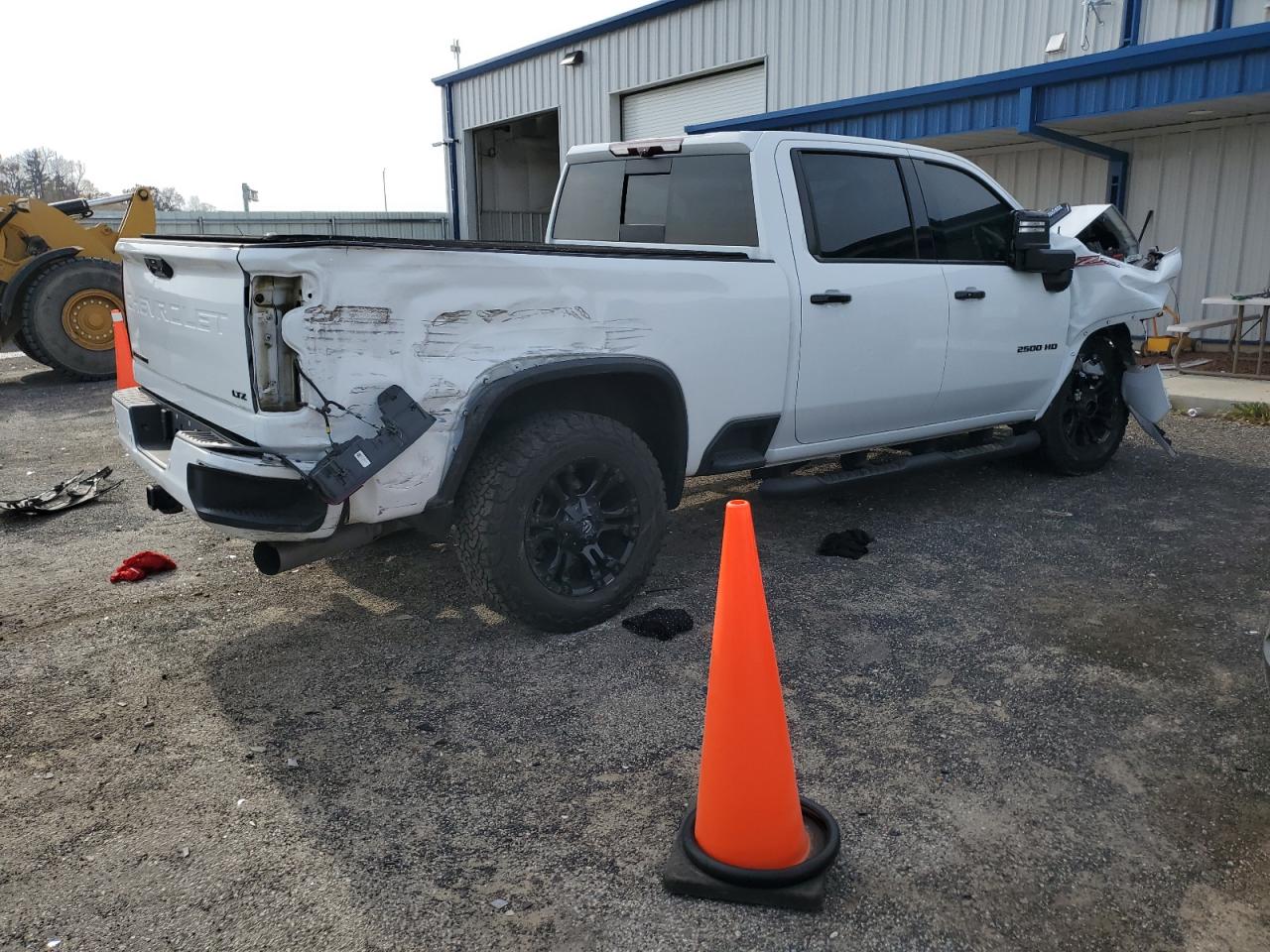 2022 Chevrolet Silverado - Image 3