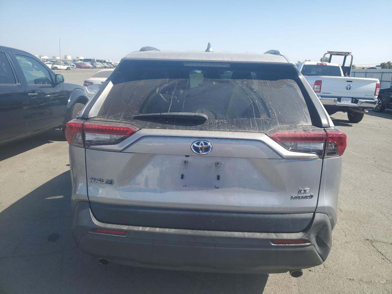 2022 Toyota Rav4 Le VIN: JTMMWRFV7KD012617 Lot: 73713924