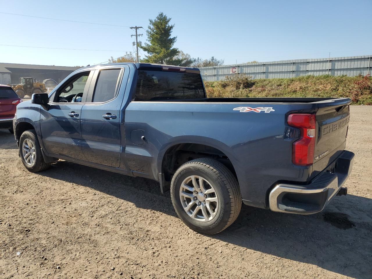 2019 Chevrolet Silverado - Image 2