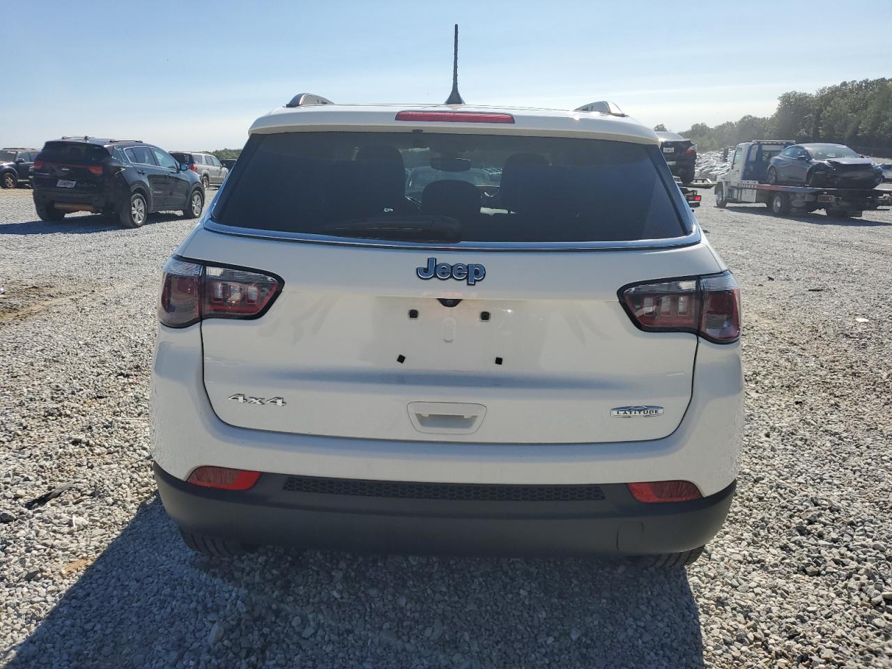 2020 Jeep Compass Latitude VIN: 3C4NJDBB1LT117070 Lot: 76059344