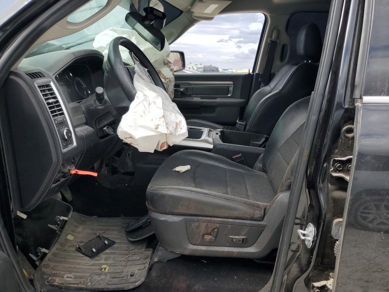 2017 Ram 1500 Slt VIN: 1C6RR6LT1HS651876 Lot: 76739984