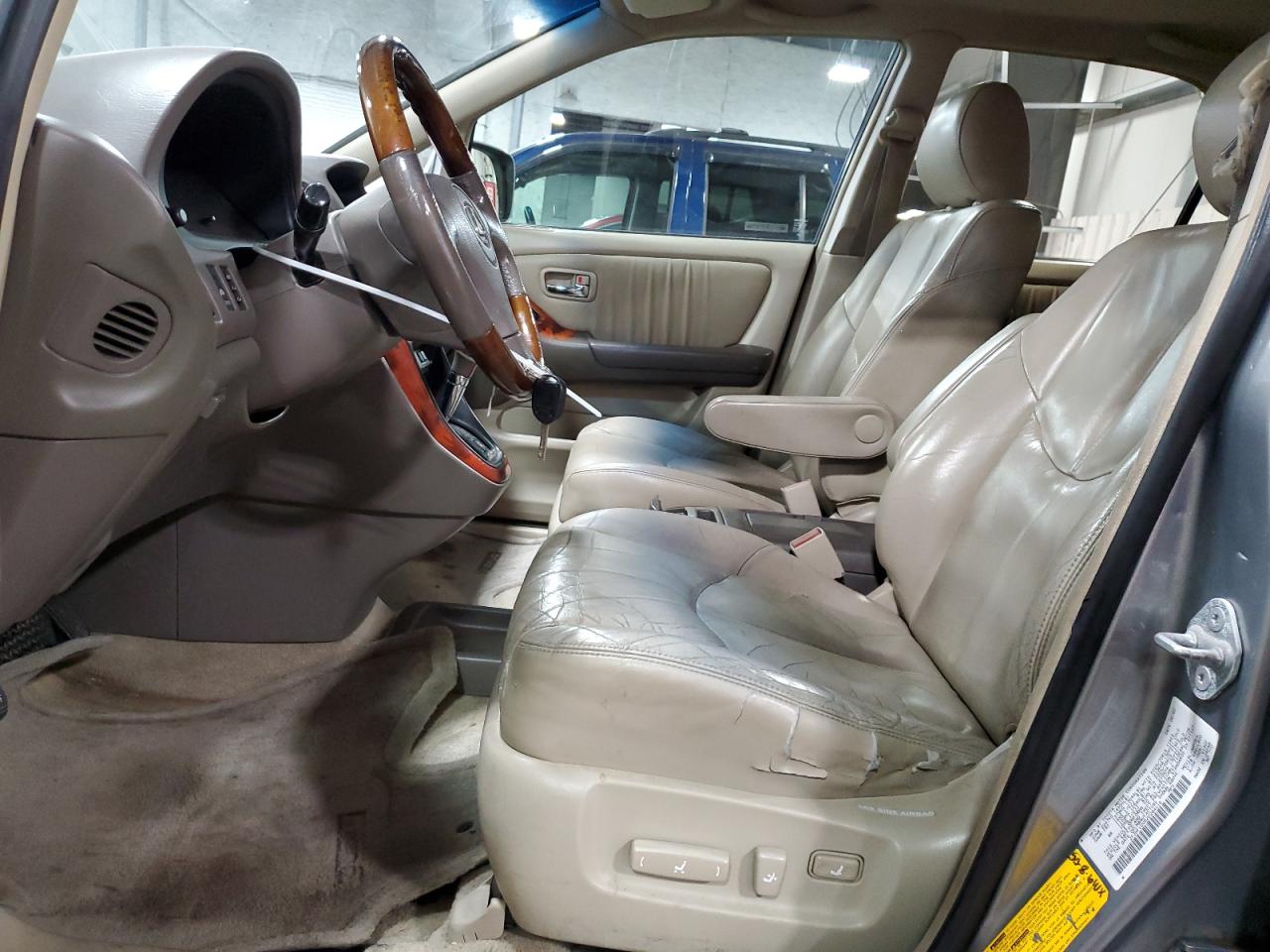 2002 Lexus RX - Image 7