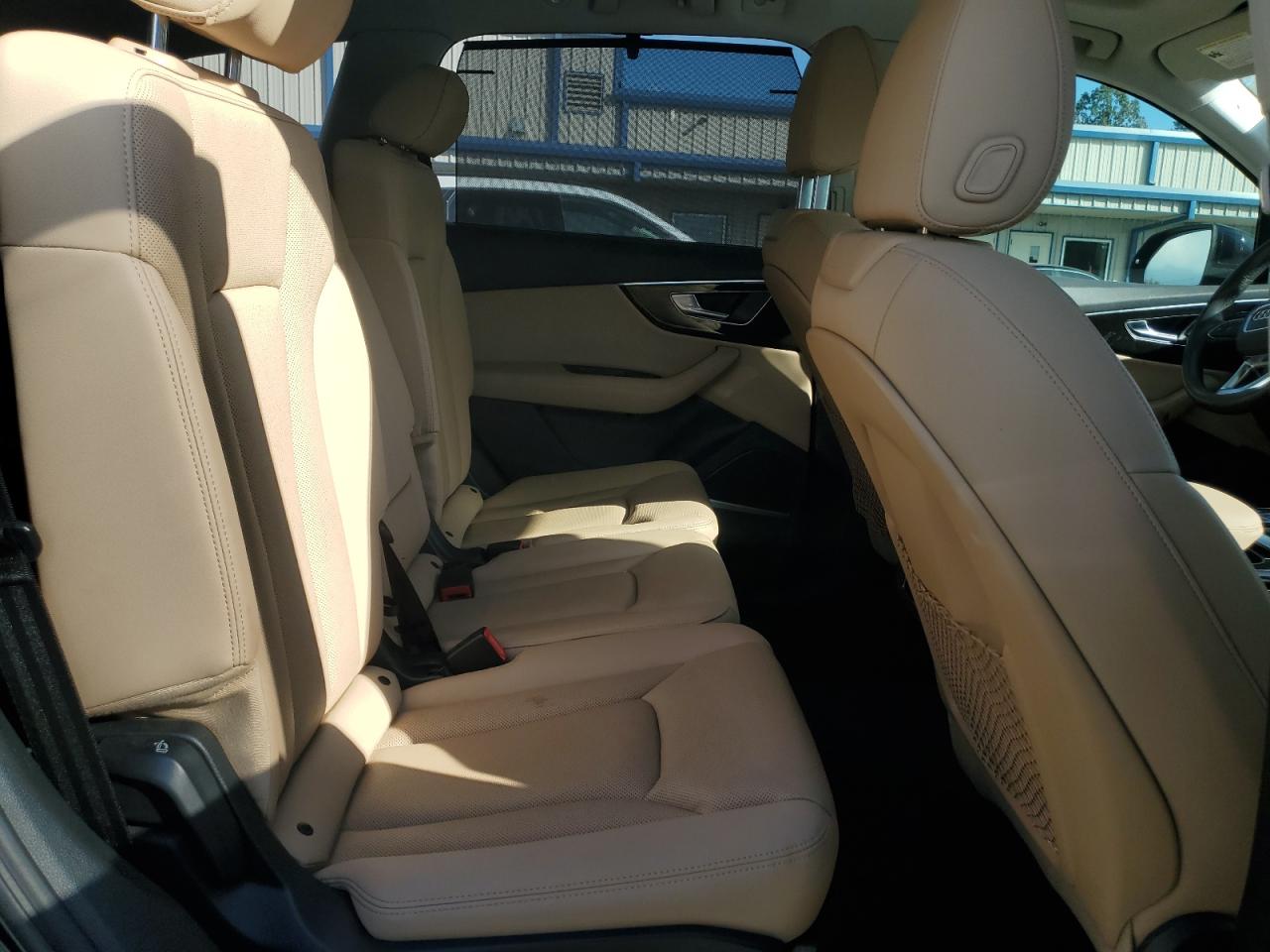 2021 Audi Q7 - Image 11