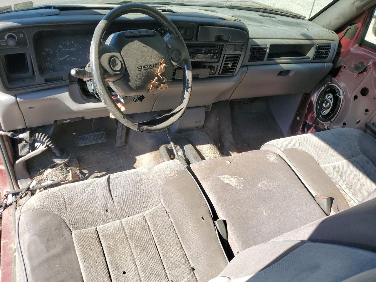 1996 Dodge Ram 1500 VIN: 3B7HF13Z2TG181586 Lot: 74469484