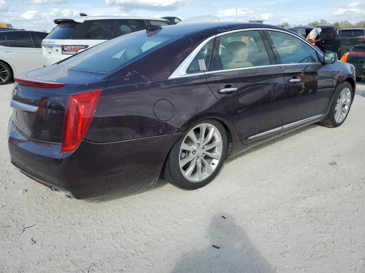 2017 Cadillac XTS - Image 3