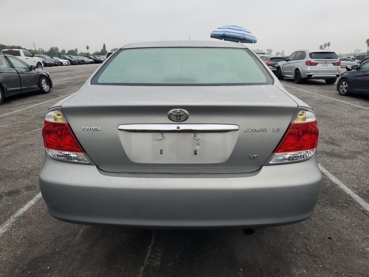 2005 Toyota Camry Le VIN: 4T1BF30K55U596857 Lot: 78106014