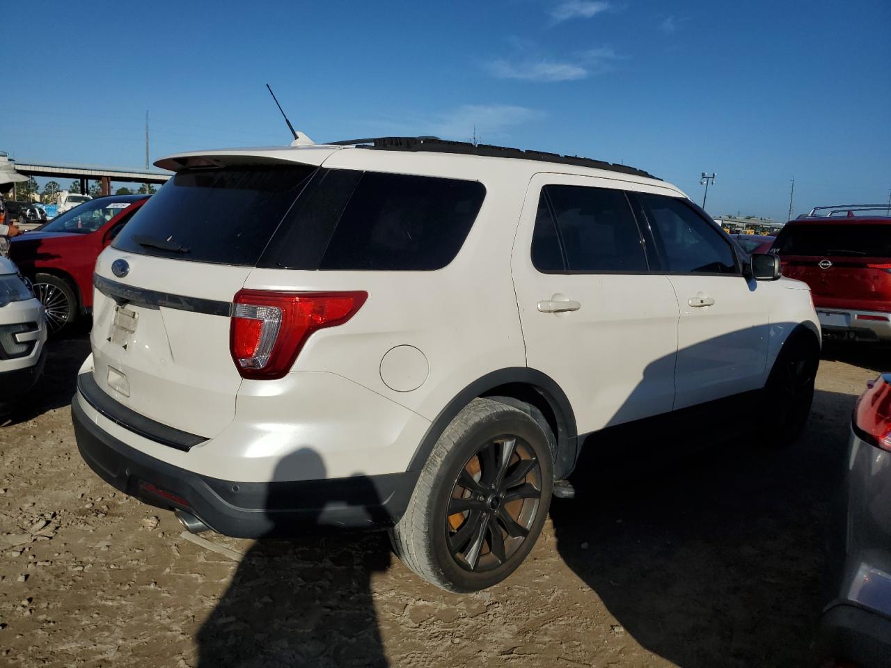 2018 Ford Explorer - Image 3