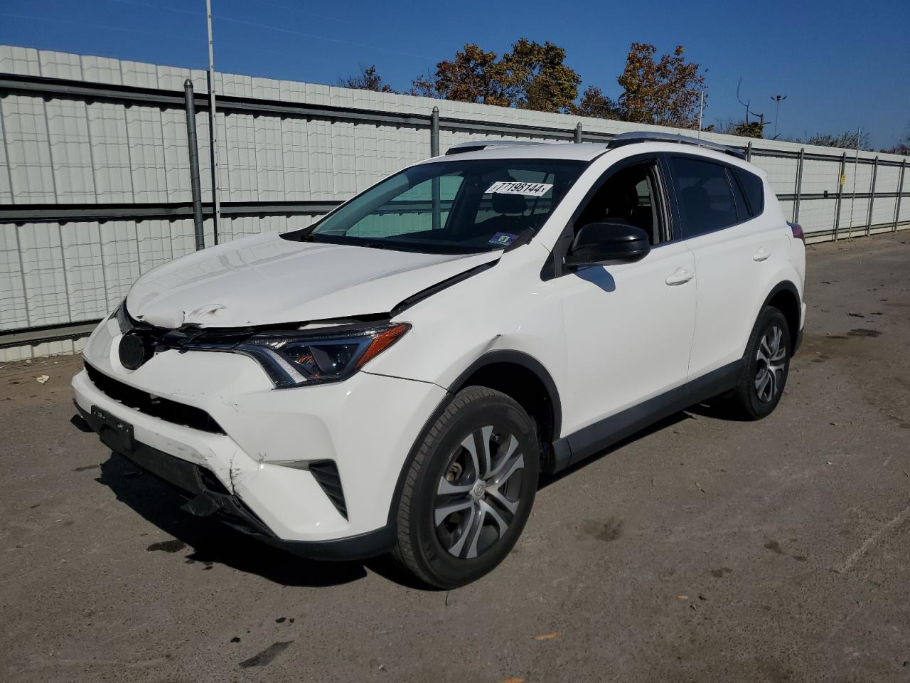 2016 Toyota RAV 4 - Image 1