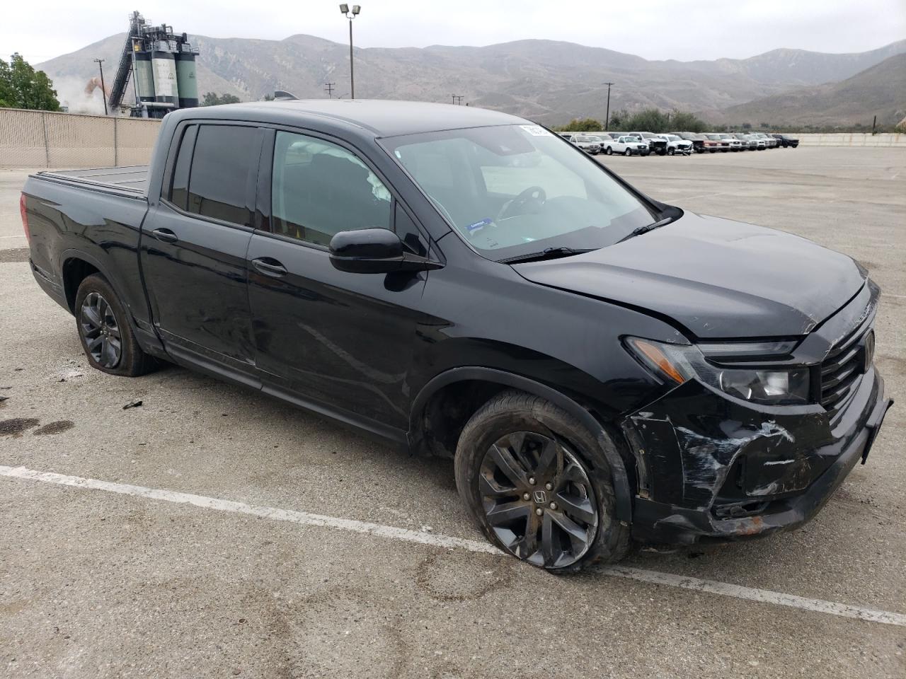 2021 Honda Ridgeline - Image 4