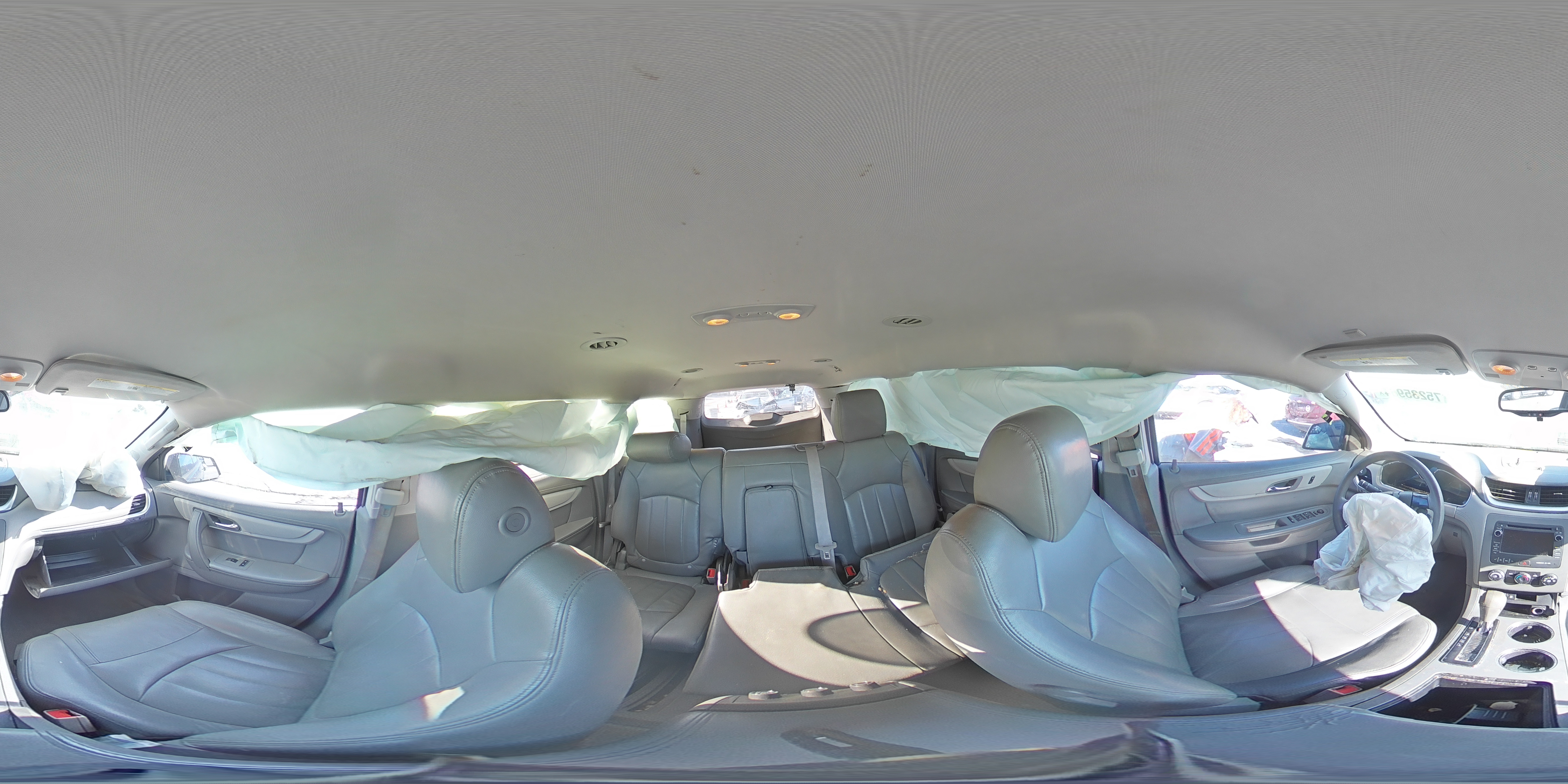 2013 Chevrolet Traverse - Image 13
