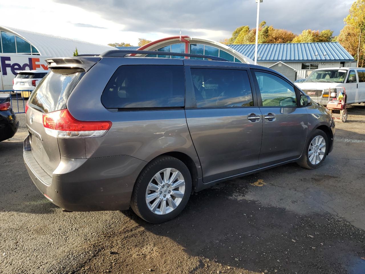 2013 Toyota Sienna Xle VIN: 5TDDK3DC4DS063803 Lot: 76312124