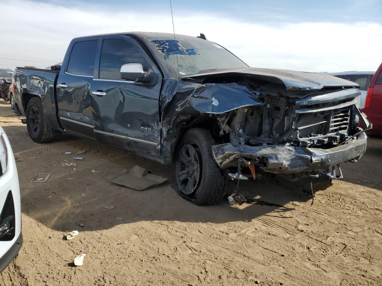 2017 Chevrolet Silverado - Image 4