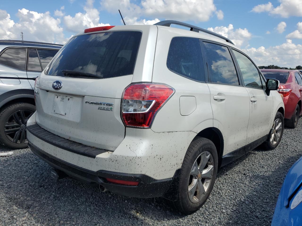 2015 Subaru Forester - Image 3