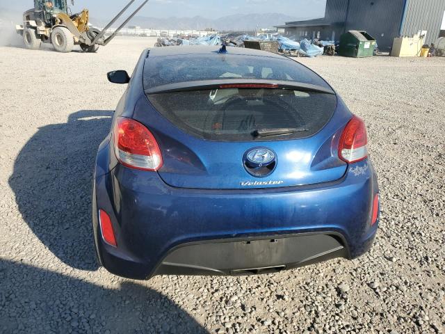  HYUNDAI VELOSTER 2016 Синий