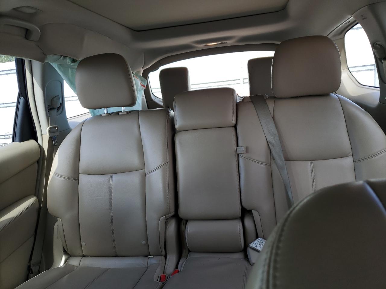2013 Nissan Pathfinder - Image 10
