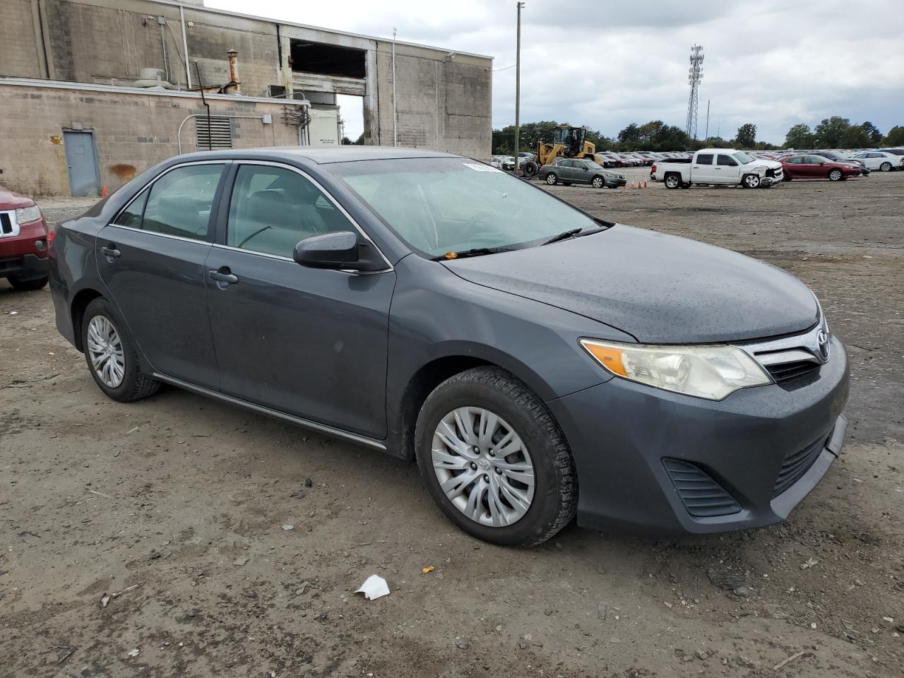 2012 Toyota Camry - Image 4