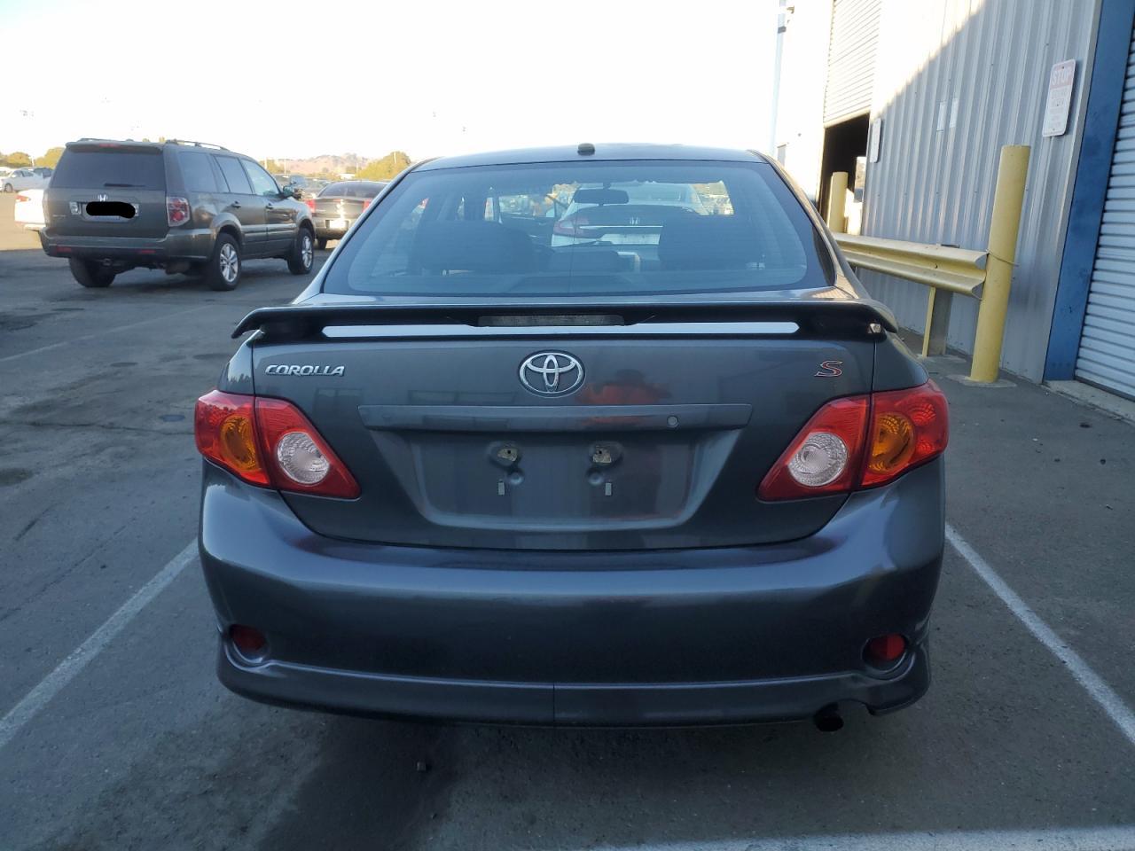 2010 Toyota Corolla Base VIN: 1NXBU4EE1AZ354785 Lot: 77153754