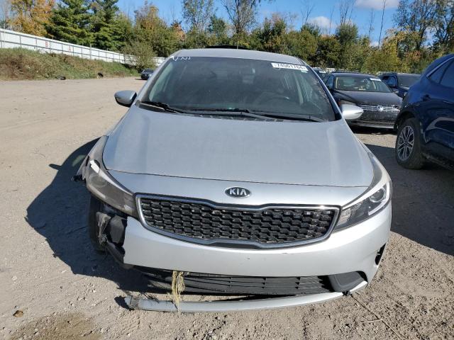  KIA FORTE 2017 Сріблястий