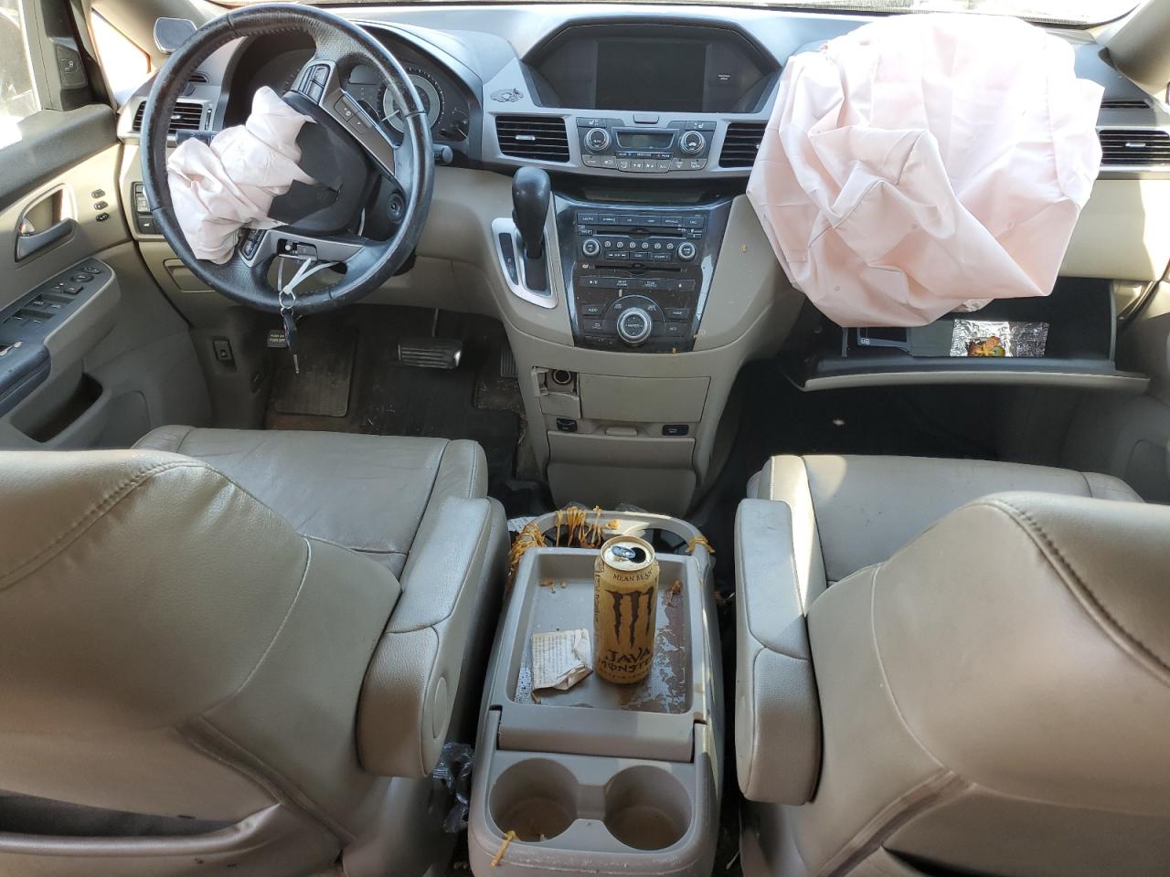 2011 Honda Odyssey - Image 8