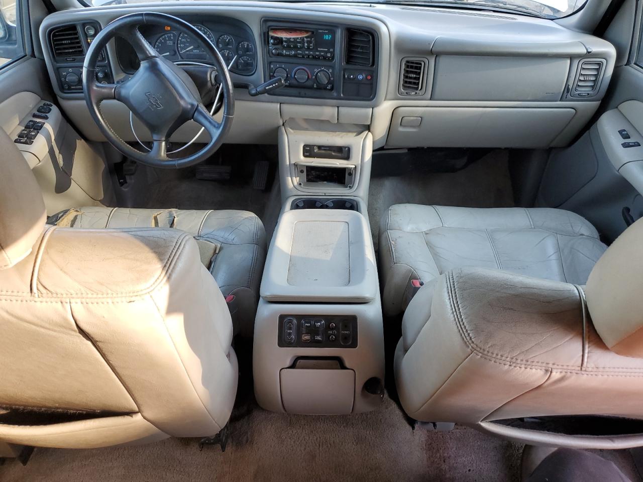 2002 Chevrolet Tahoe K1500 VIN: 1GNEK13Z12R169045 Lot: 61332005