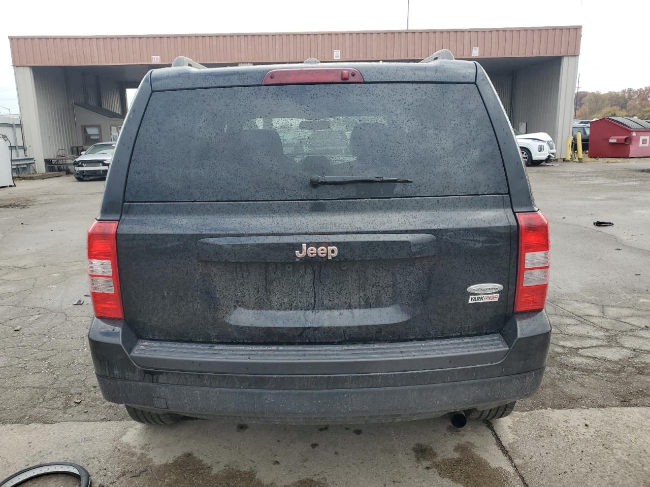 VIN 1C4NJPFB3ED827740 2014 JEEP PATRIOT no.6