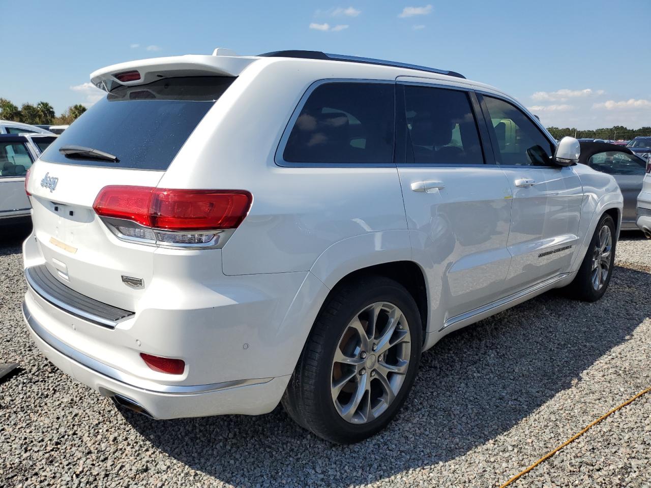 2020 Jeep Grand Cherokee - Image 3