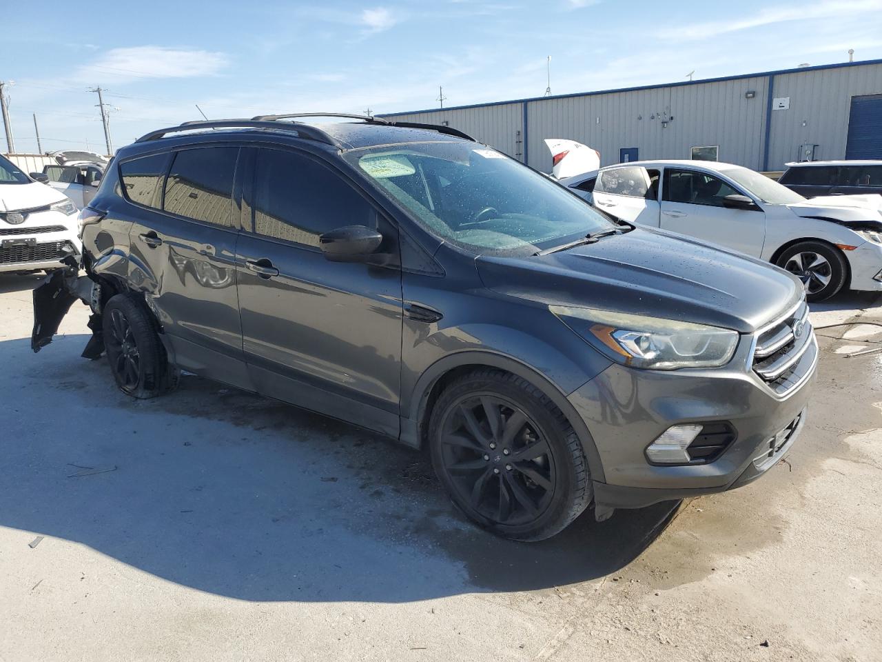 2017 Ford Escape - Image 4