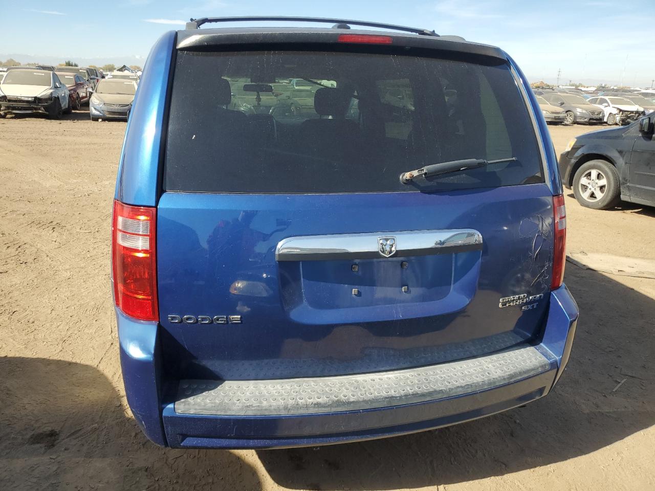 2010 Dodge Grand Caravan Sxt VIN: 2D4RN5D11AR208777 Lot: 77634364