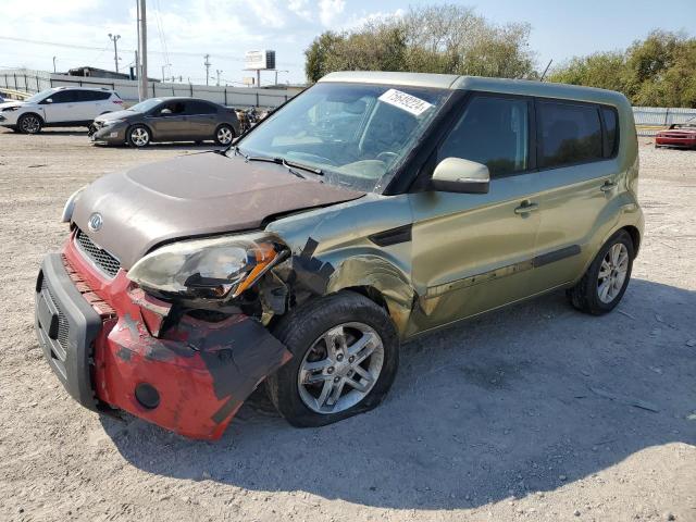 2013 Kia Soul +