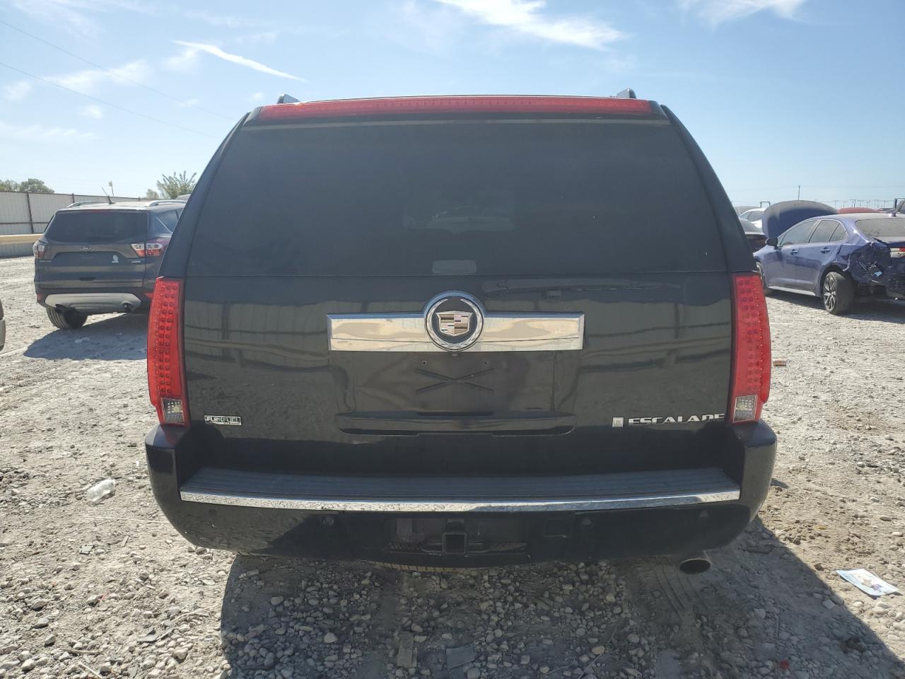 1GYUKAEF1AR266293 2010 Cadillac Escalade