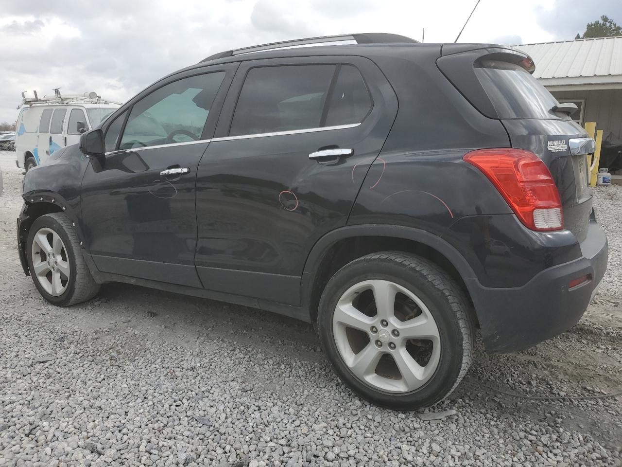 2015 Chevrolet Trax - Image 2