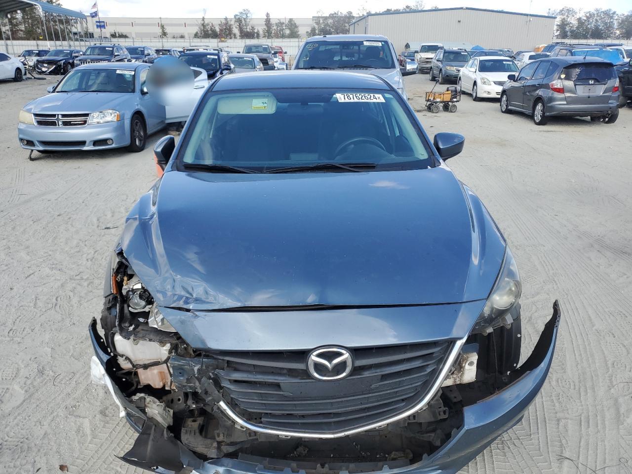 2014 Mazda 3 - Image 5