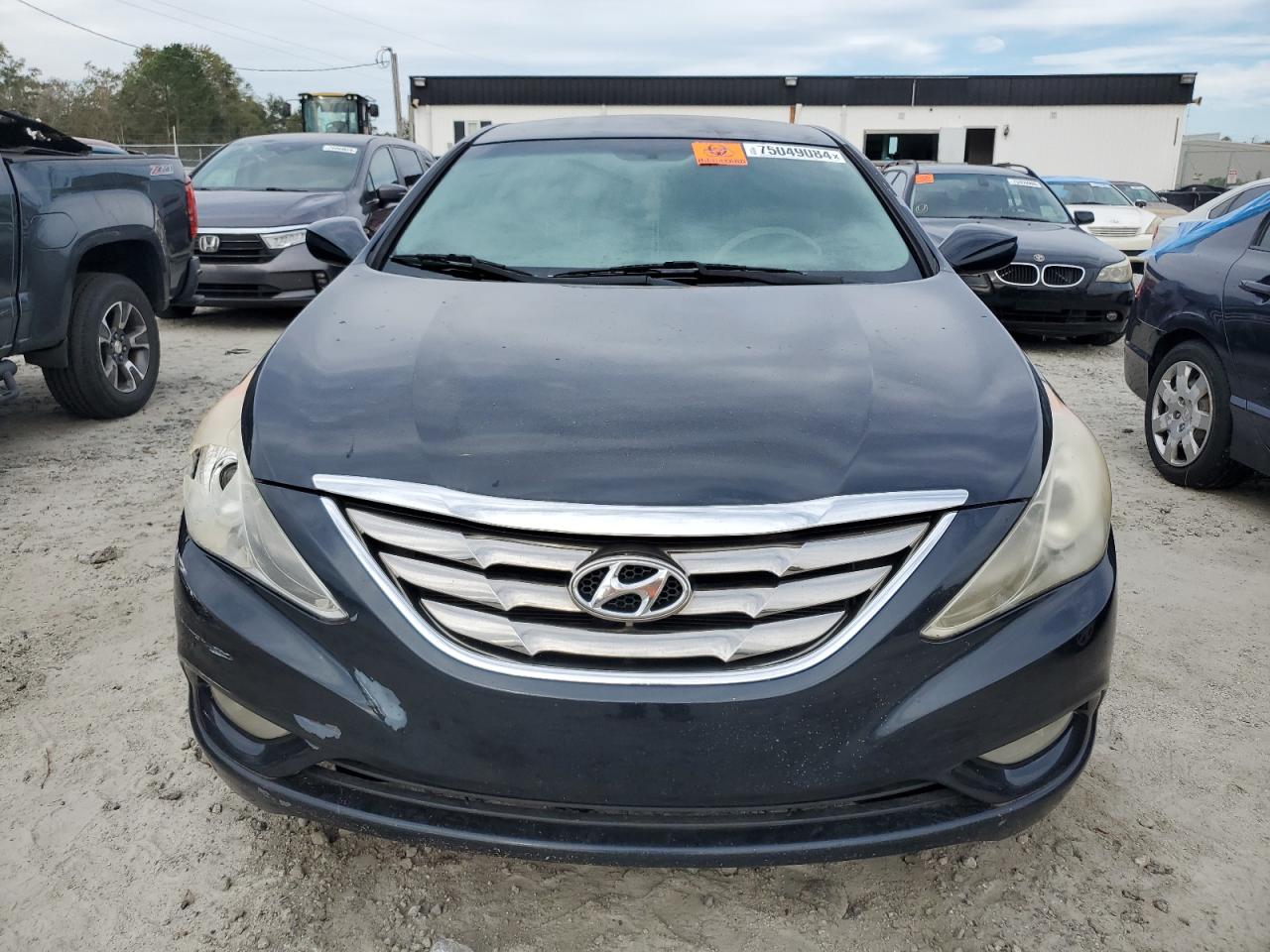 5NPEC4AC0BH103065 2011 Hyundai Sonata Se