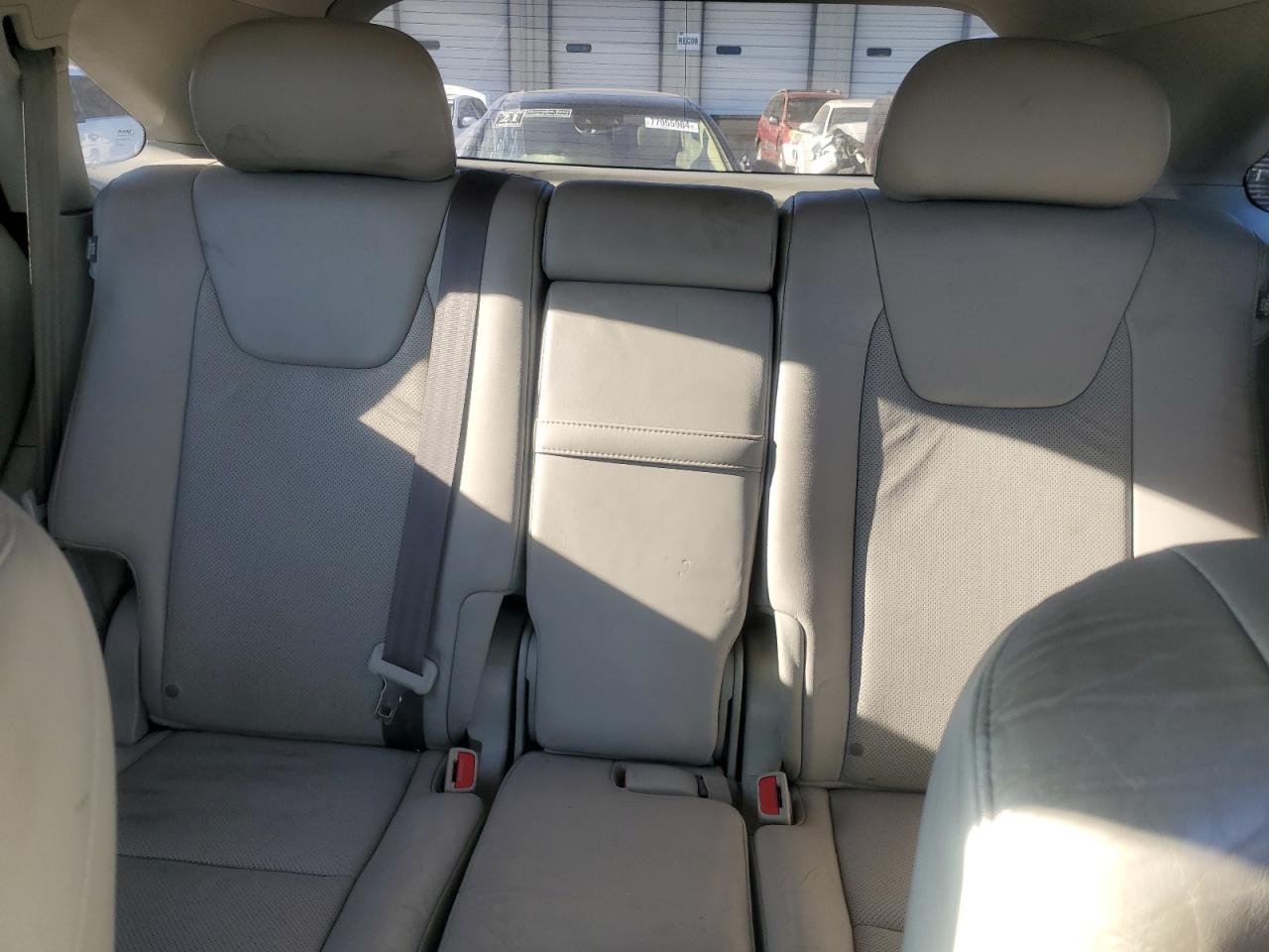 2011 Lexus RX - Image 10