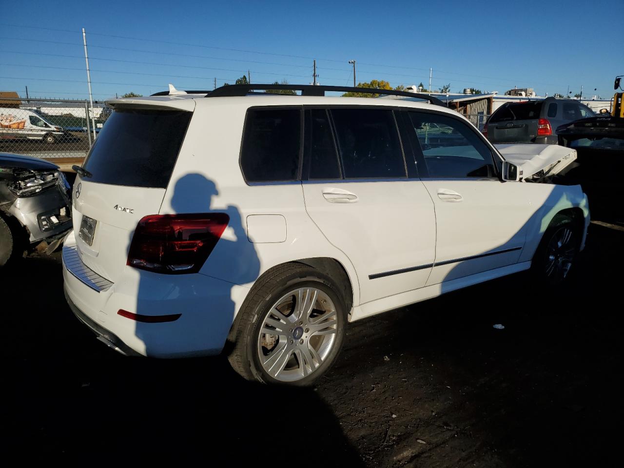 VIN WDCGG8JB5FG347052 2015 MERCEDES-BENZ GLK-CLASS no.3