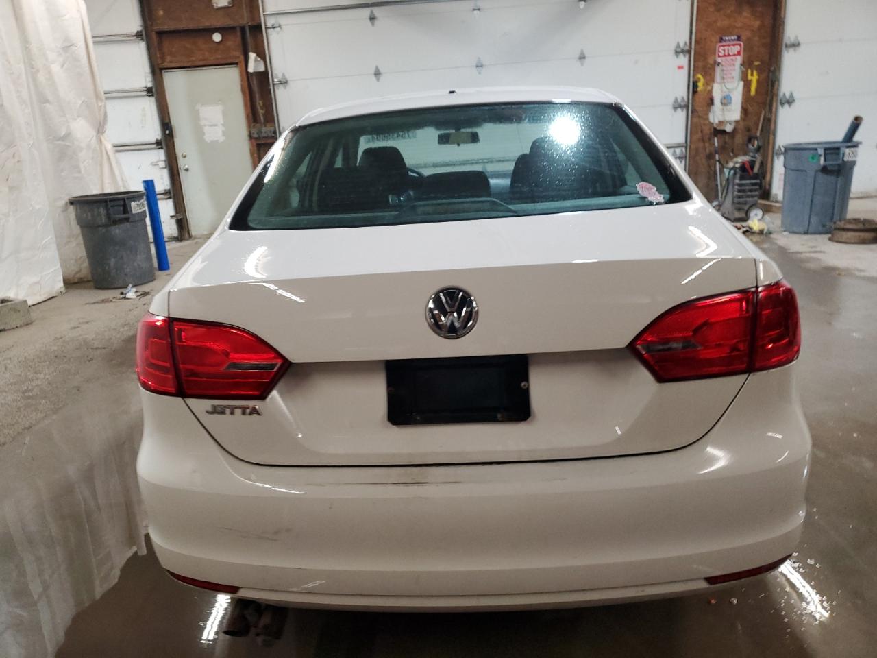 2012 Volkswagen Jetta Base VIN: 3VW2K7AJ8CM320507 Lot: 75435694