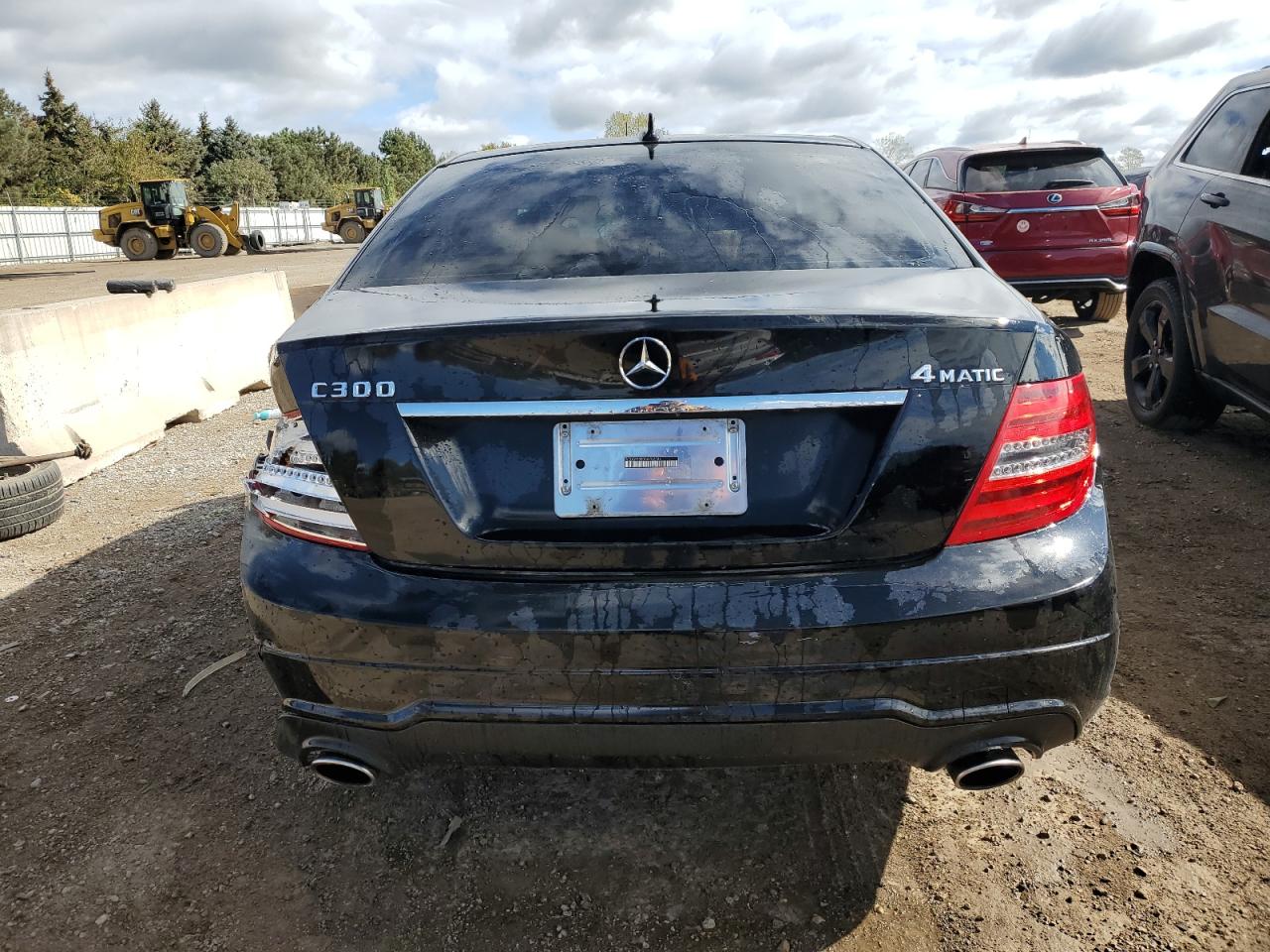 2012 Mercedes-Benz C 300 4Matic VIN: WDDGF8BB0CA702186 Lot: 75873594