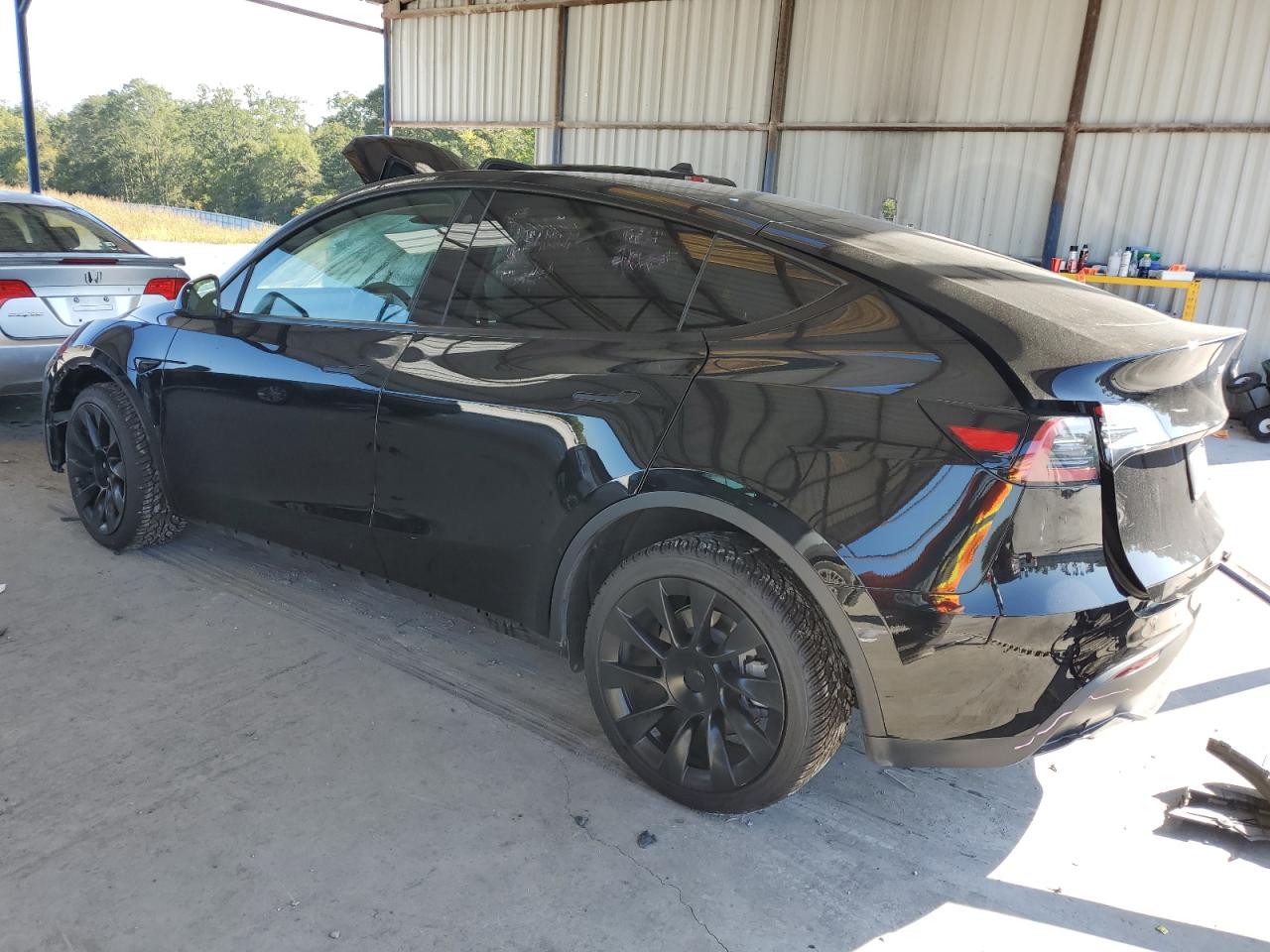 7SAYGDEE3PA110482 2023 TESLA MODEL Y - Image 2