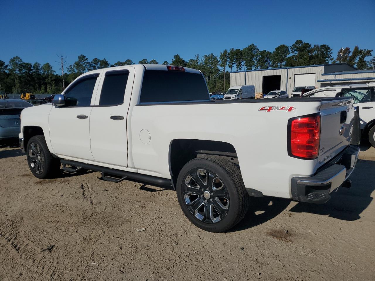 2014 Chevrolet Silverado - Image 2