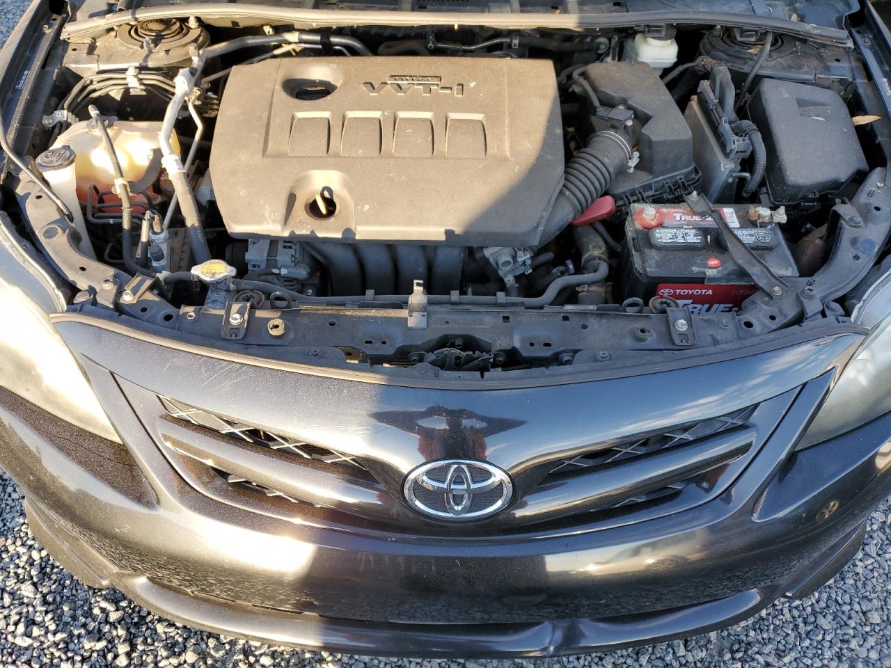 2011 Toyota Corolla - Image 11