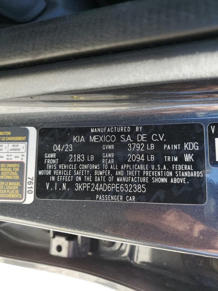 2023 Kia Forte - Image 15